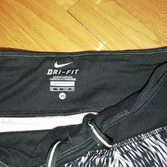 Nike dri fit leggings - Picture 4 of 4